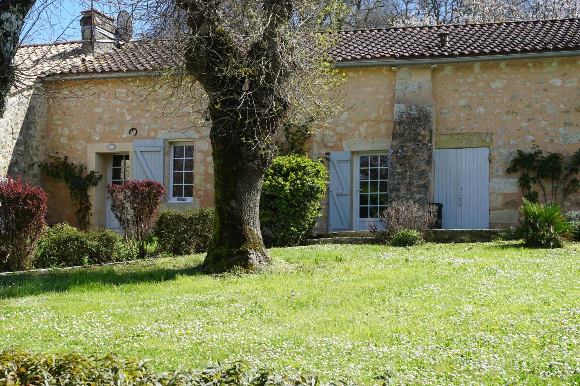 Moulin Notre Dame Hotel Saint-Genès-de-Castillon Exterior foto